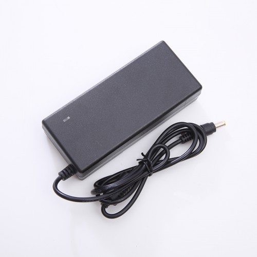 Samsung NP350V4C 19V Laptop Ladegerät / 90W 5.5*3.0mm Netzteil